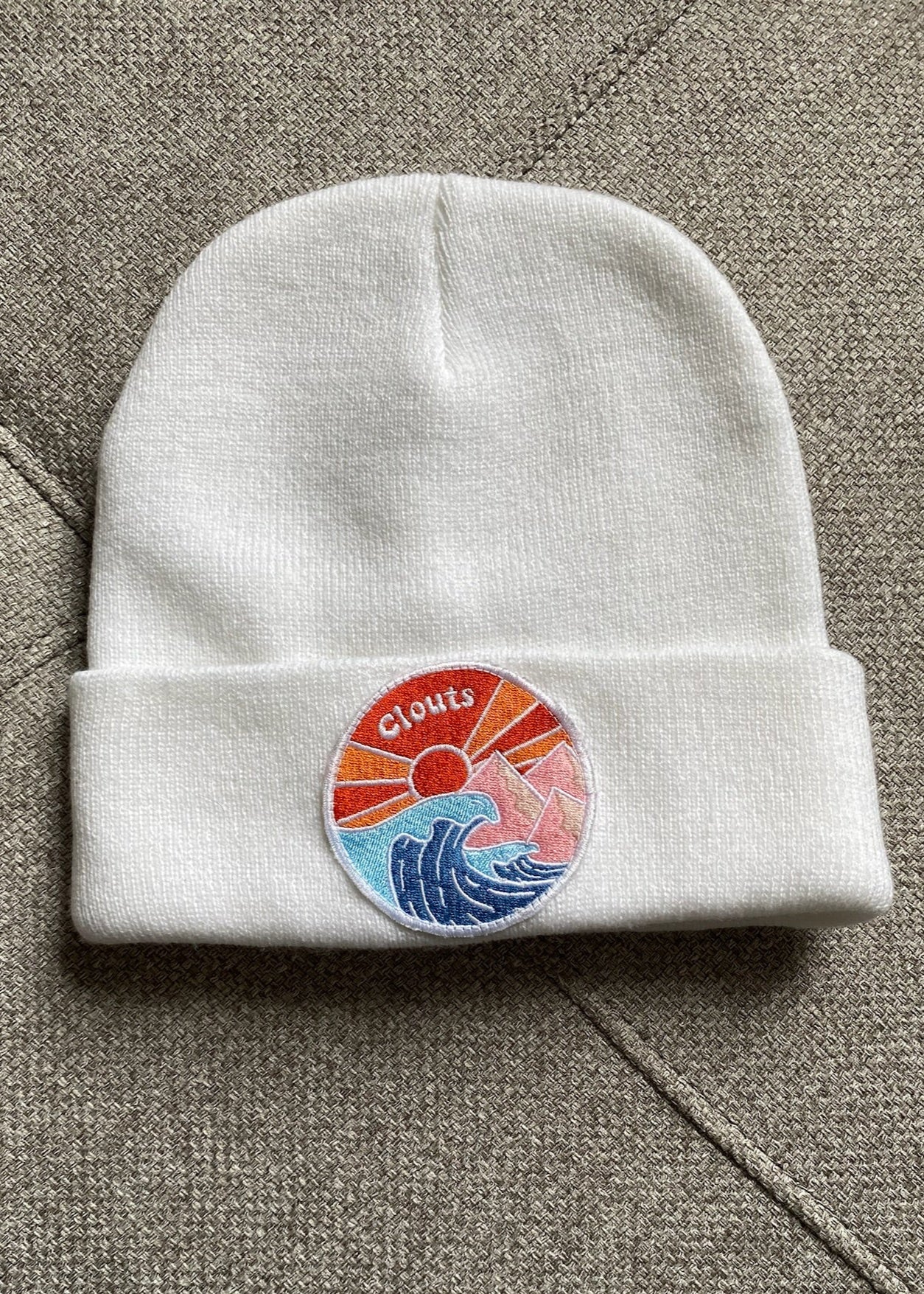 Tuque blanche logo Clouts