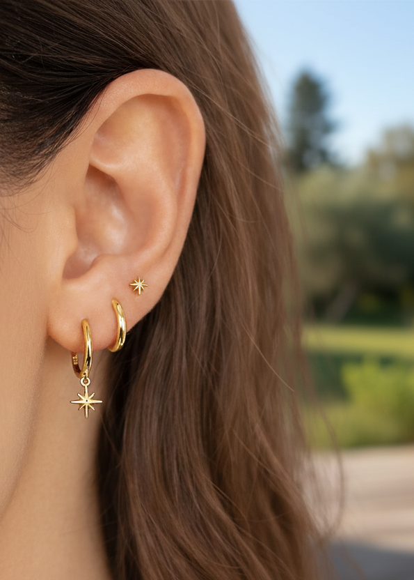 Sagrada Huggie Earrings - Gold