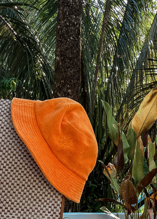 Chapeau bucket orangé tissu Terry