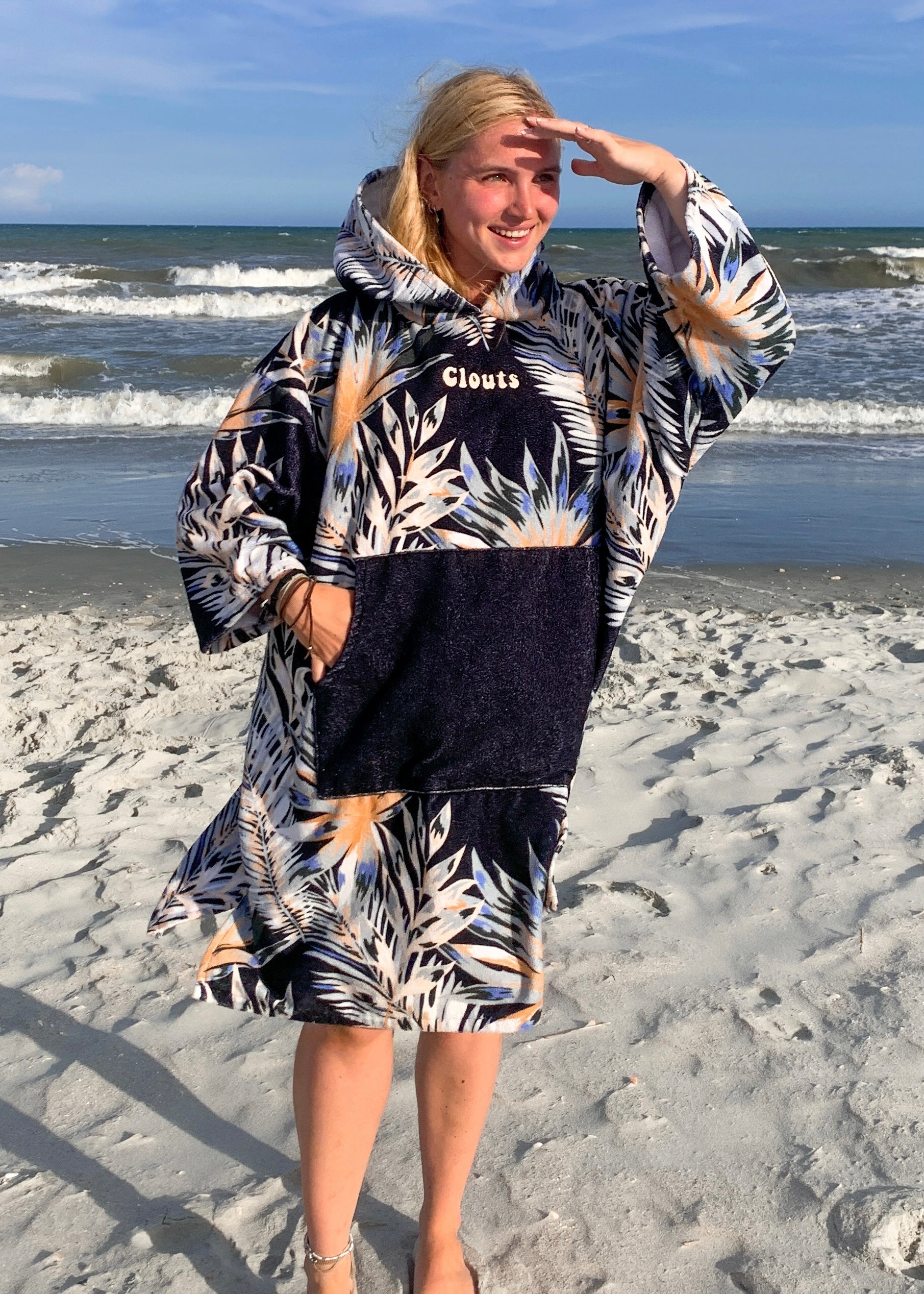 Clouts Poncho Towel (7418405716118)