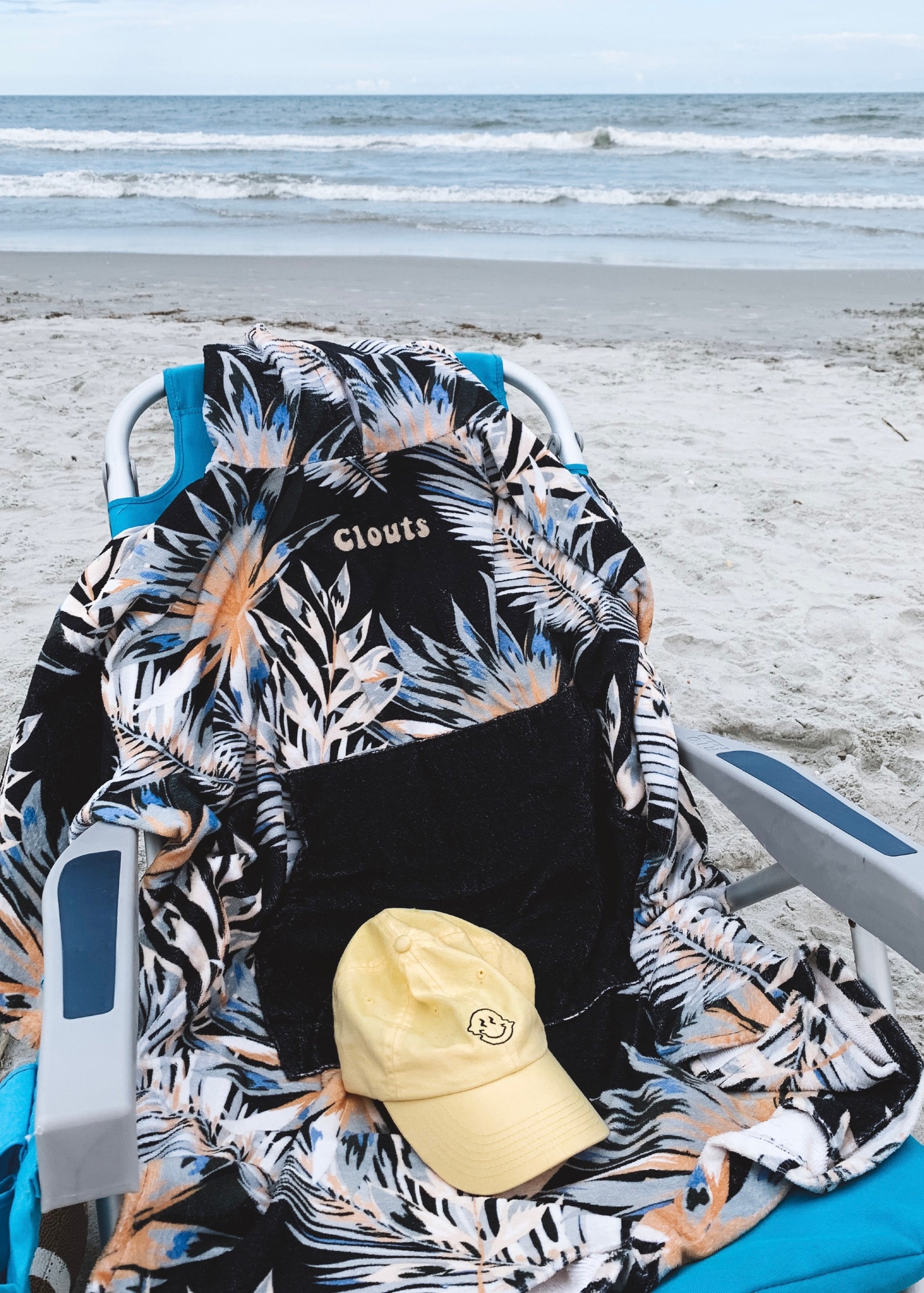 Clouts Poncho Towel (7418405716118)