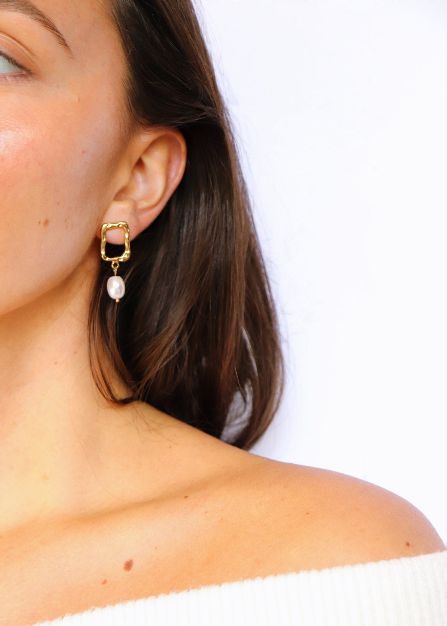 Bliss Pearl Earrings - Gold