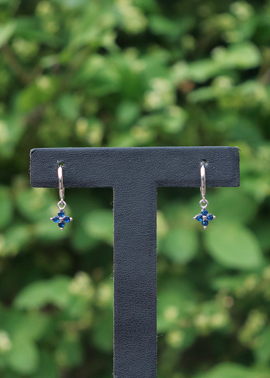 Brisa Huggie Earrings - Silver
