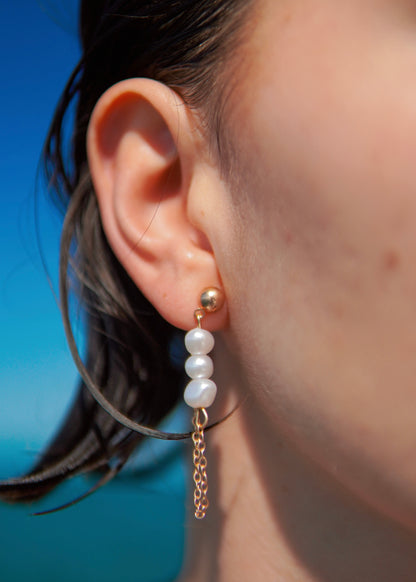 Sandbar Pearl Earrings - Gold