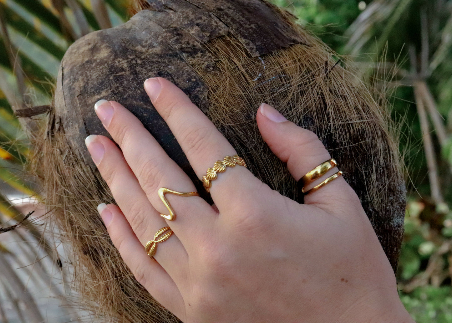 Cowrie Ring - adjustable