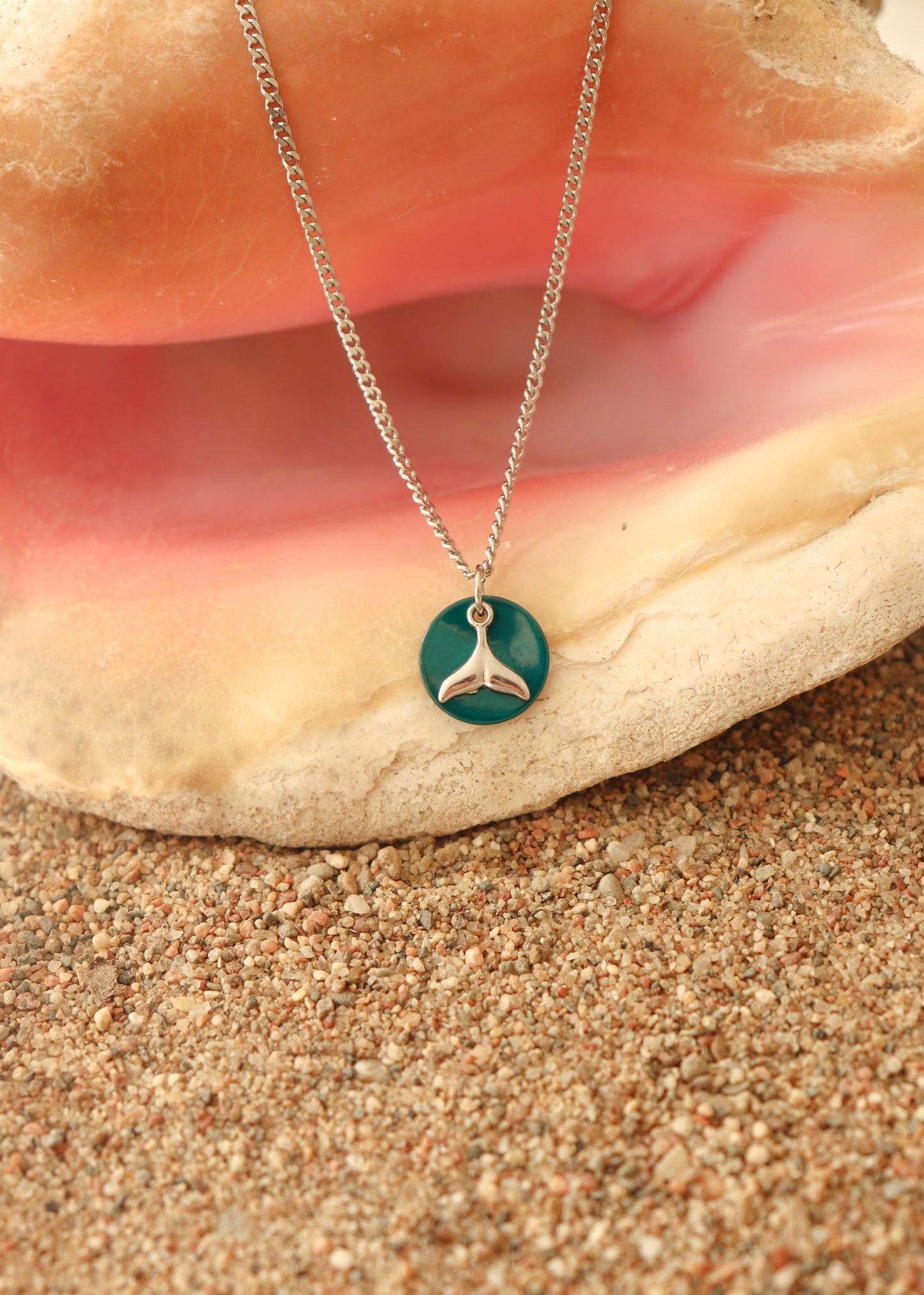 Collier Uvita